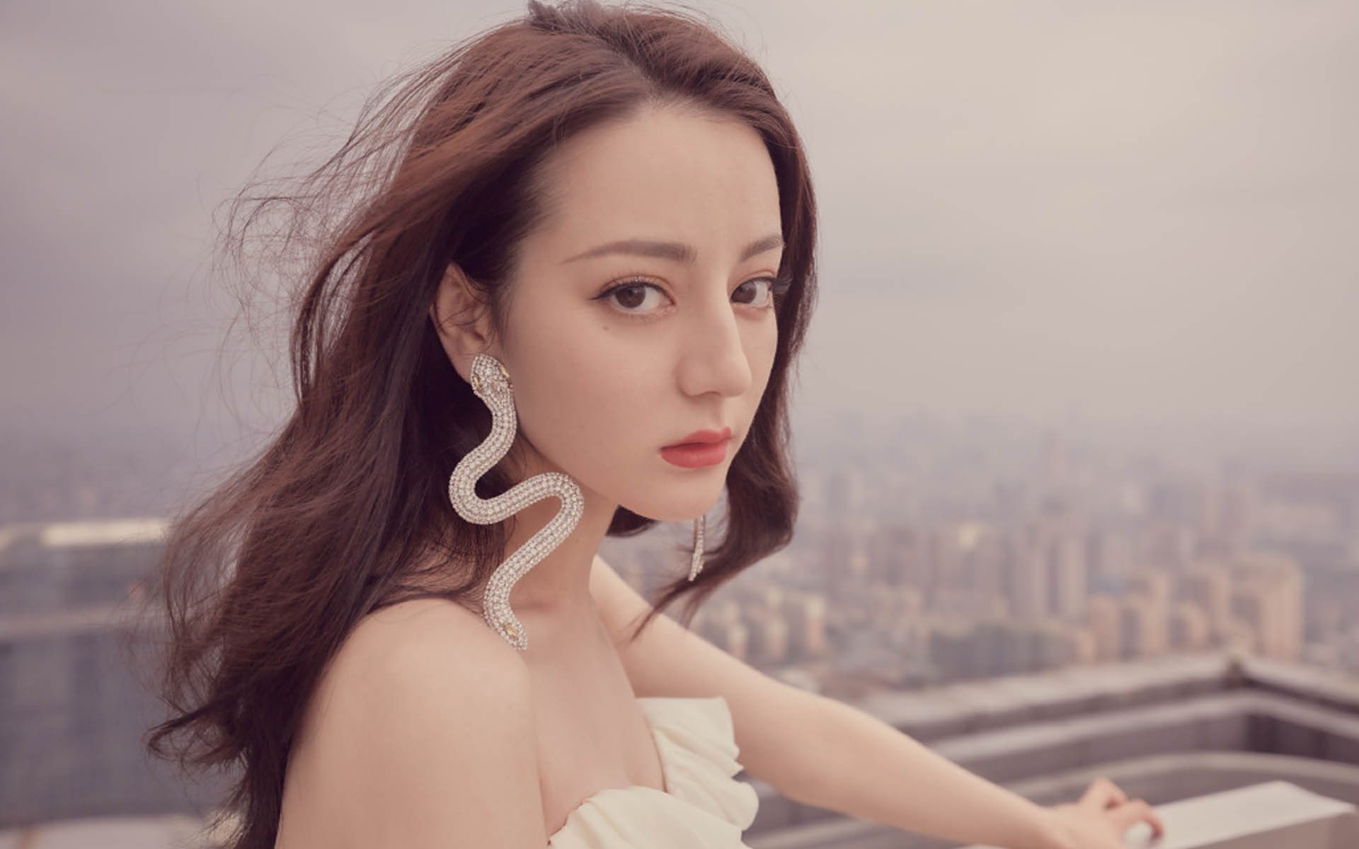 开云体育网页入口-_追逐速度的未来探索：高速飞行器竞赛_，超高速飞行器